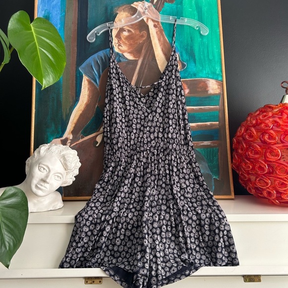 H&M Blue and White V Neck Romper with Side Pockets S - Picture 5 of 15